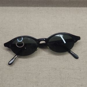 VINTAGE 1990s CALVIN KLEIN SKINNY SUNGLASSES